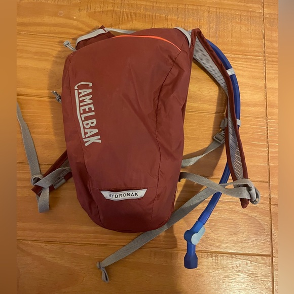 Camelbak Hydrobak Light w/ Water Bladder - Picture 2 of 8